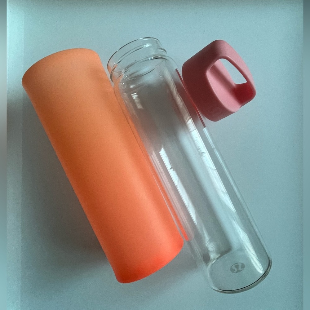 Lululemon 🍋 Pure Balance Glass Water Bottle